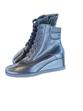 Geox Size 7 Women's NEW Black Leather Lace-Up Wedge Ankle Boots